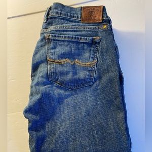 LUCKY BRAND Sweet 'N Crop Low Rise Women's Jeans Medium Wash Cropped Size 8 / 29